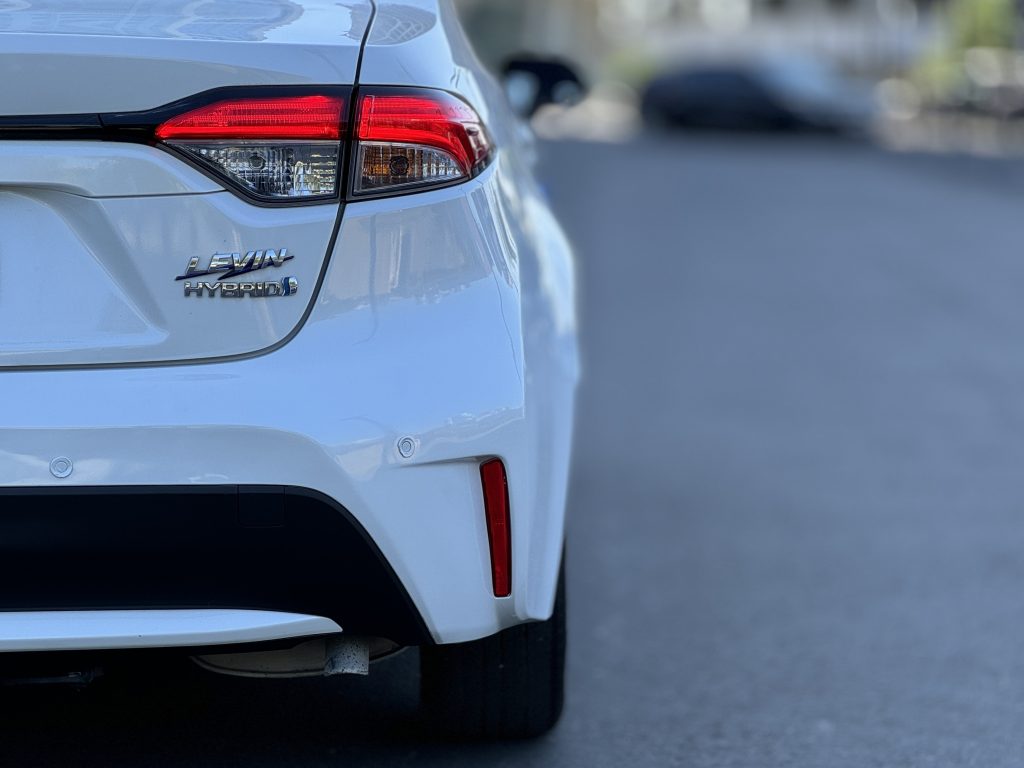 2019 TOYOTA LEVIN HYBRID