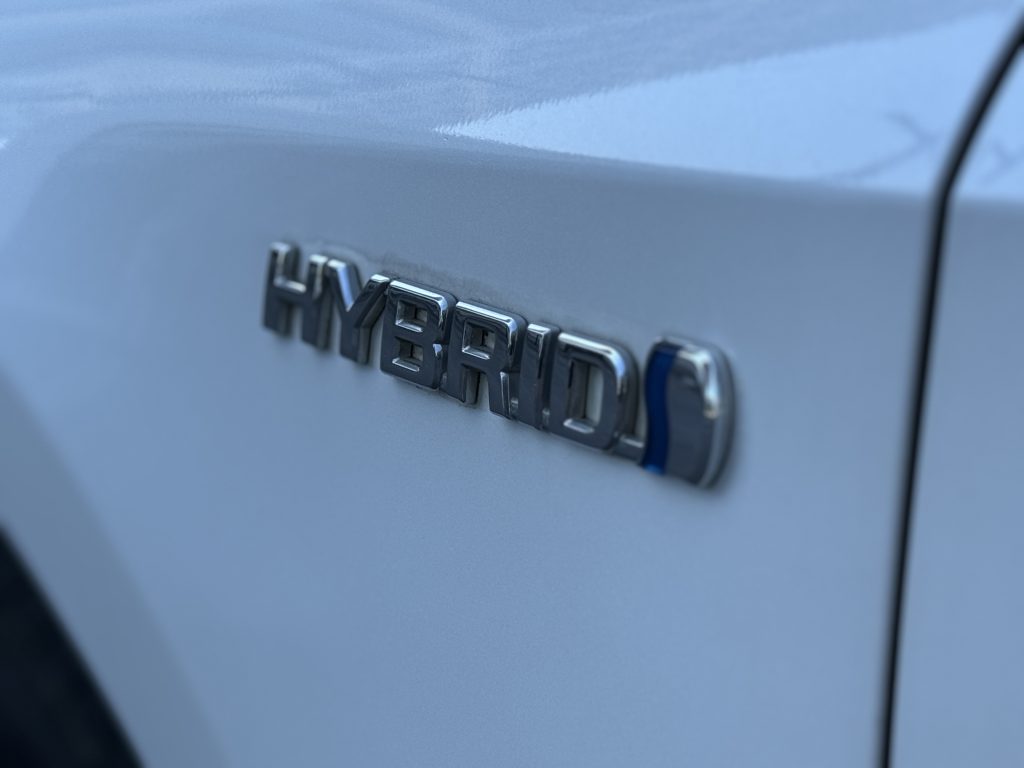 2019 TOYOTA LEVIN HYBRID