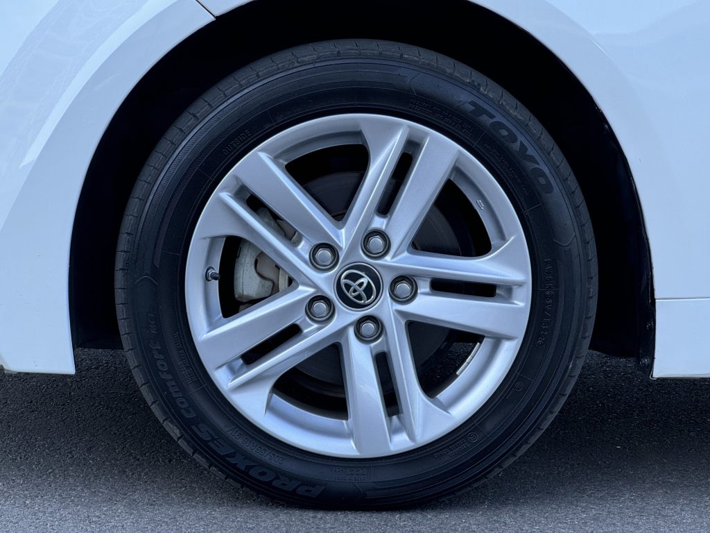 2019 TOYOTA LEVIN HYBRID
