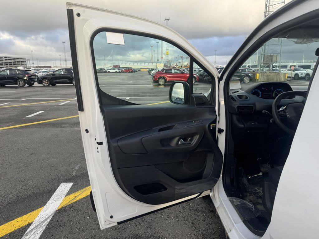 2023 PEUGEOT E-PARTNER