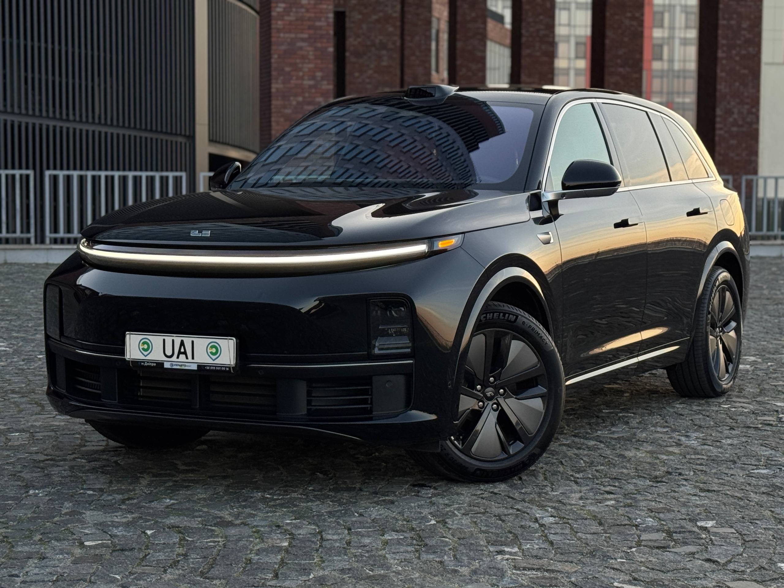 Гібридний автомобіль BYD